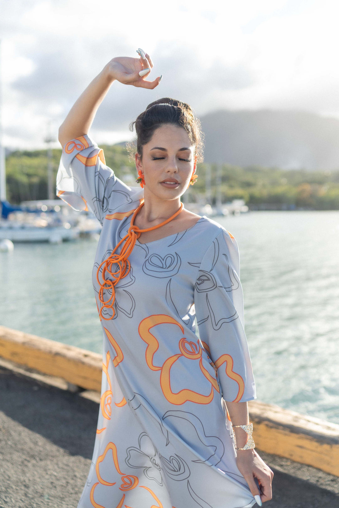 Ulumau Dress in Kenikenialoha Hinahina