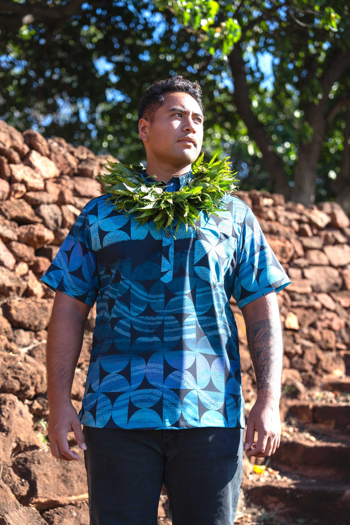 ʻOliʻoli Pullover Aloha Shirt in Kōnane