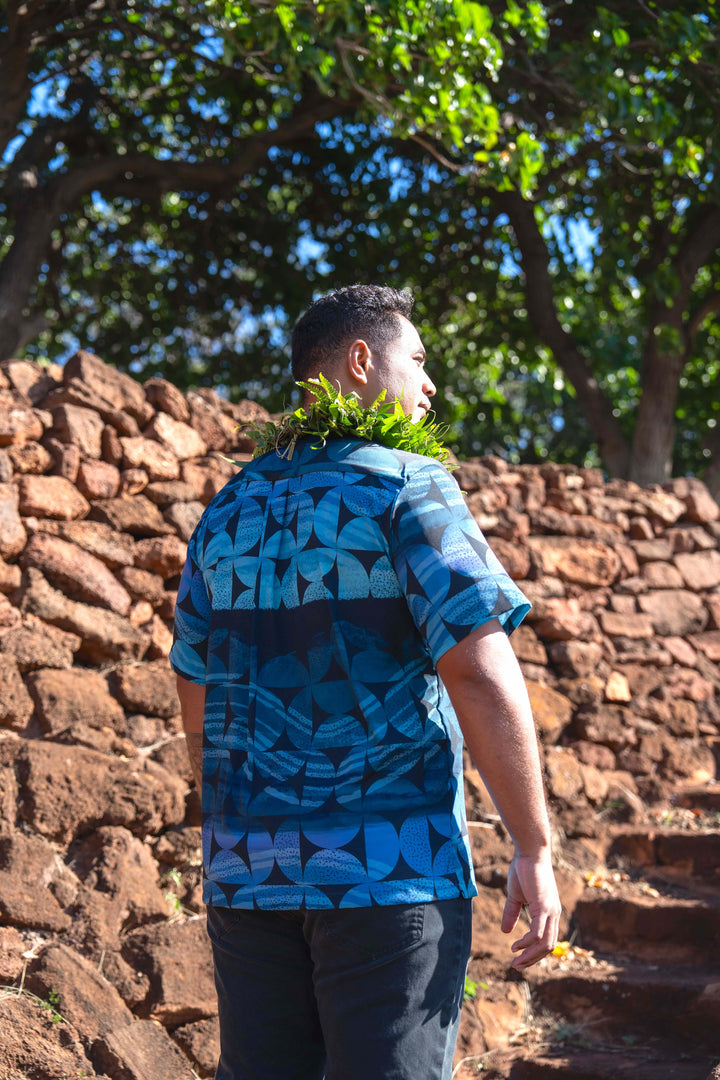 ʻOliʻoli Pullover Aloha Shirt in Kōnane