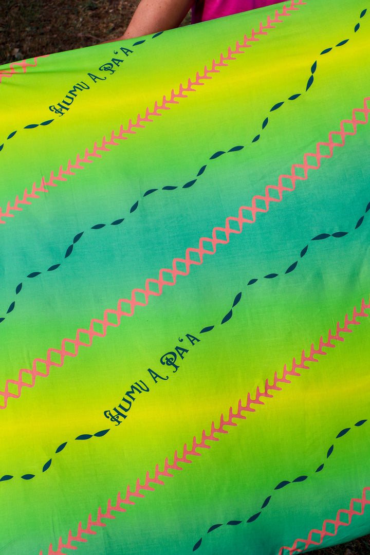 Pareo in Green Ombré Humu A Paʻa