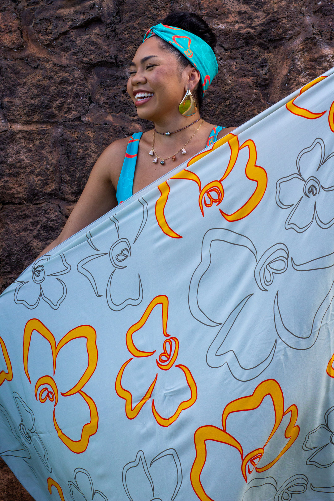 Pareo in Gray Kenikenialoha