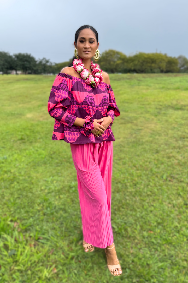 Hawaiʻiloa Muʻu Blouse in Kilo