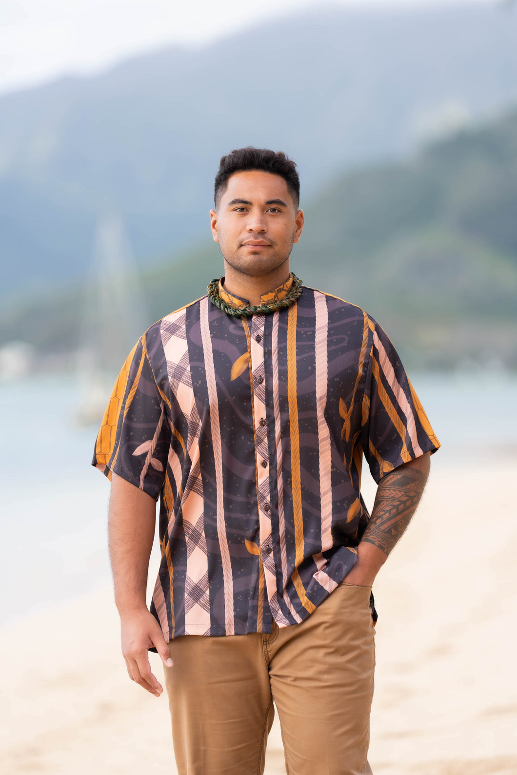 Kanahai Button Up Aloha Shirt in One