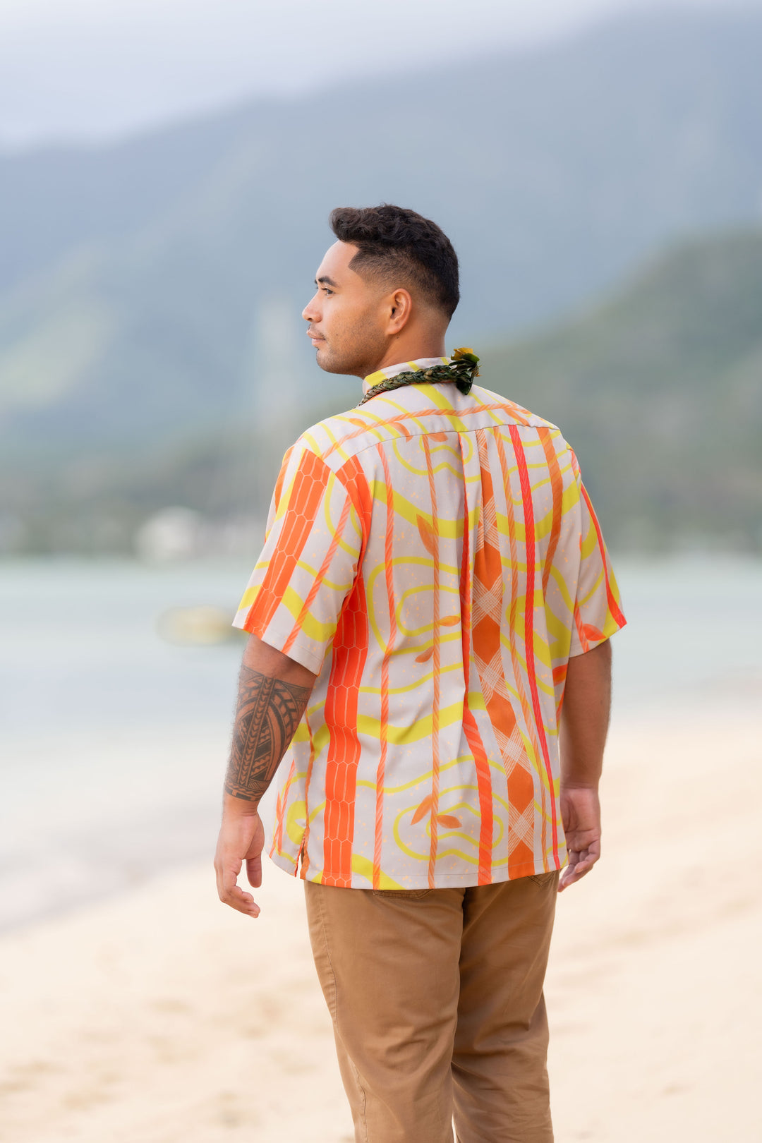 Kanahai Button Up Aloha Shirt in Kanilehua