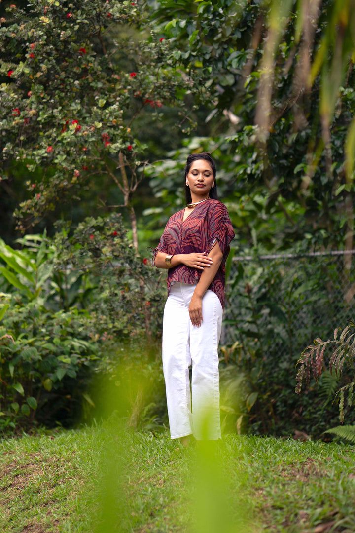 Kualono Blouse in Pele