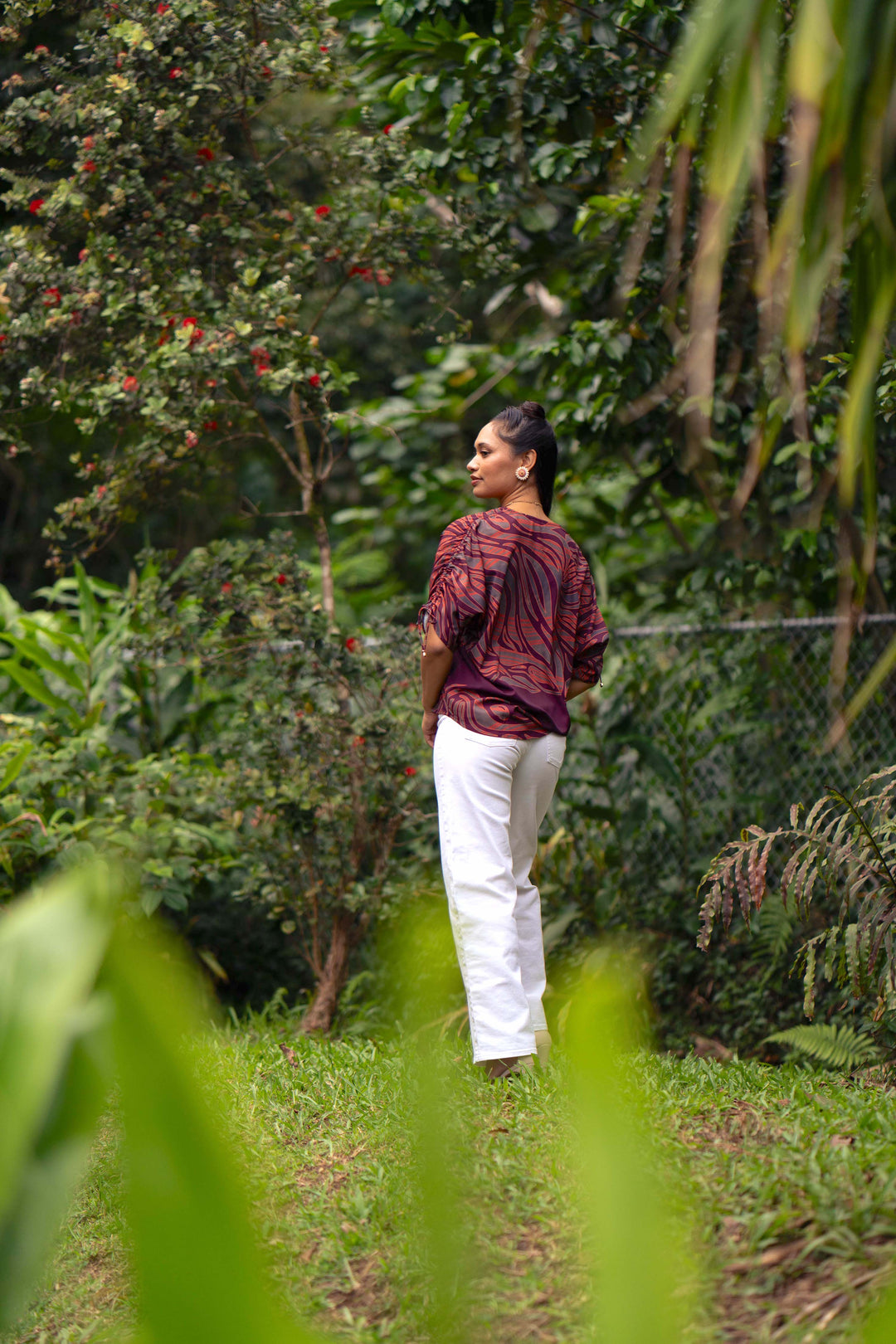 Kualono Blouse in Pele
