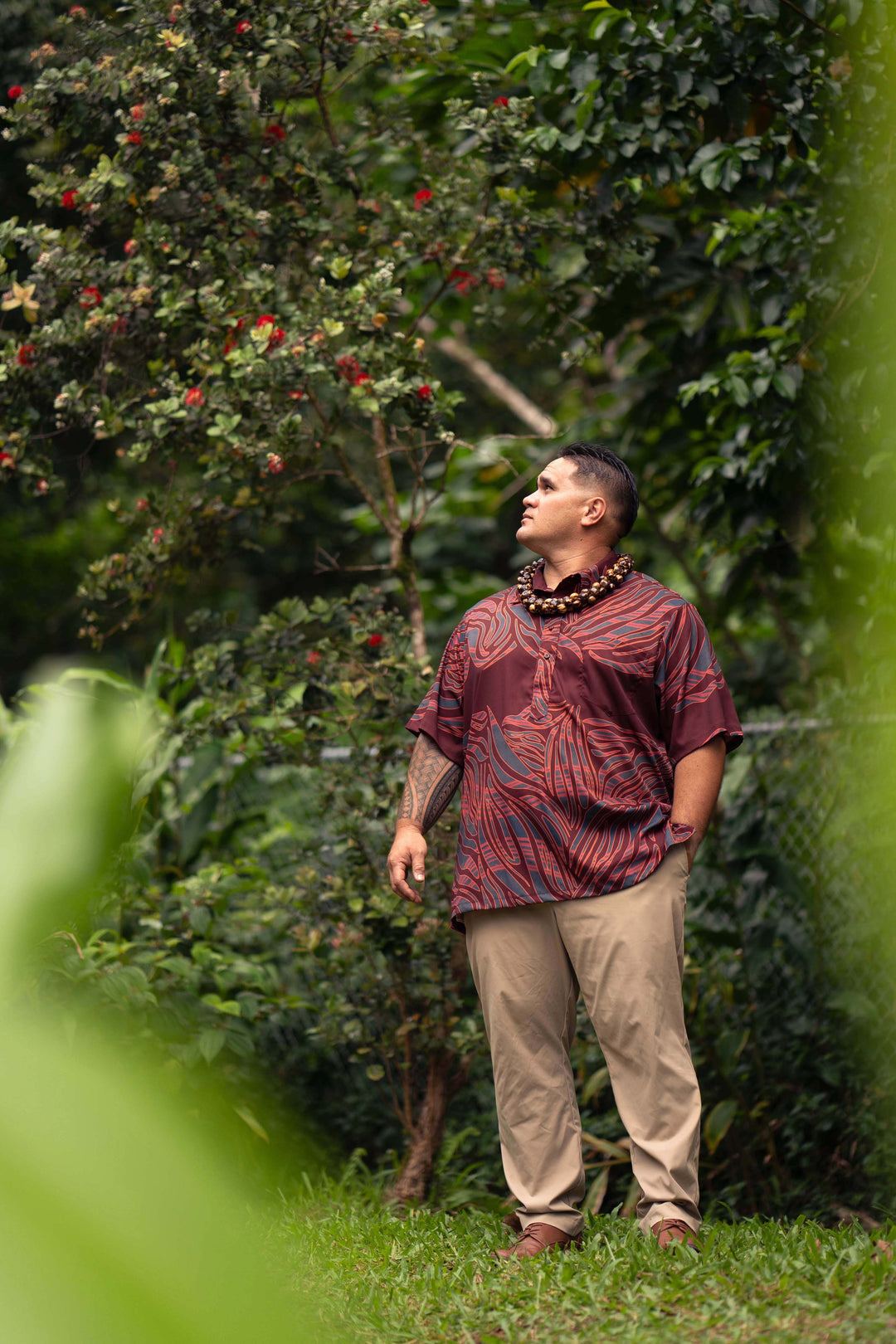 ʻOliʻoli Pullover Aloha Shirt in Pele
