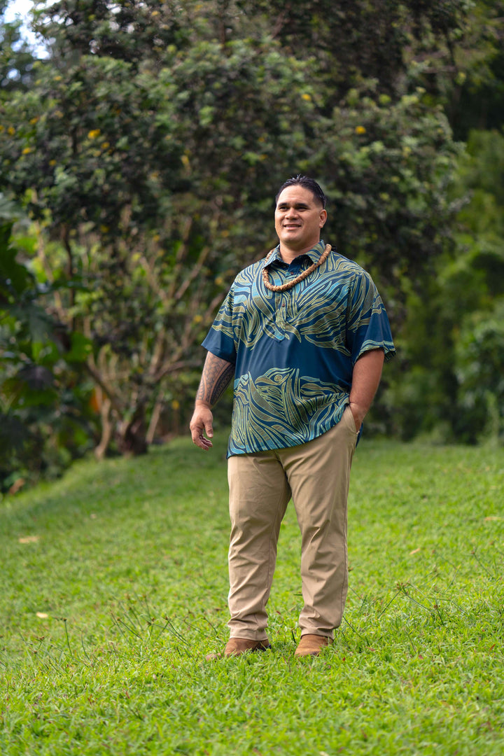 ʻOliʻoli Pullover Aloha Shirt in Kīpuka