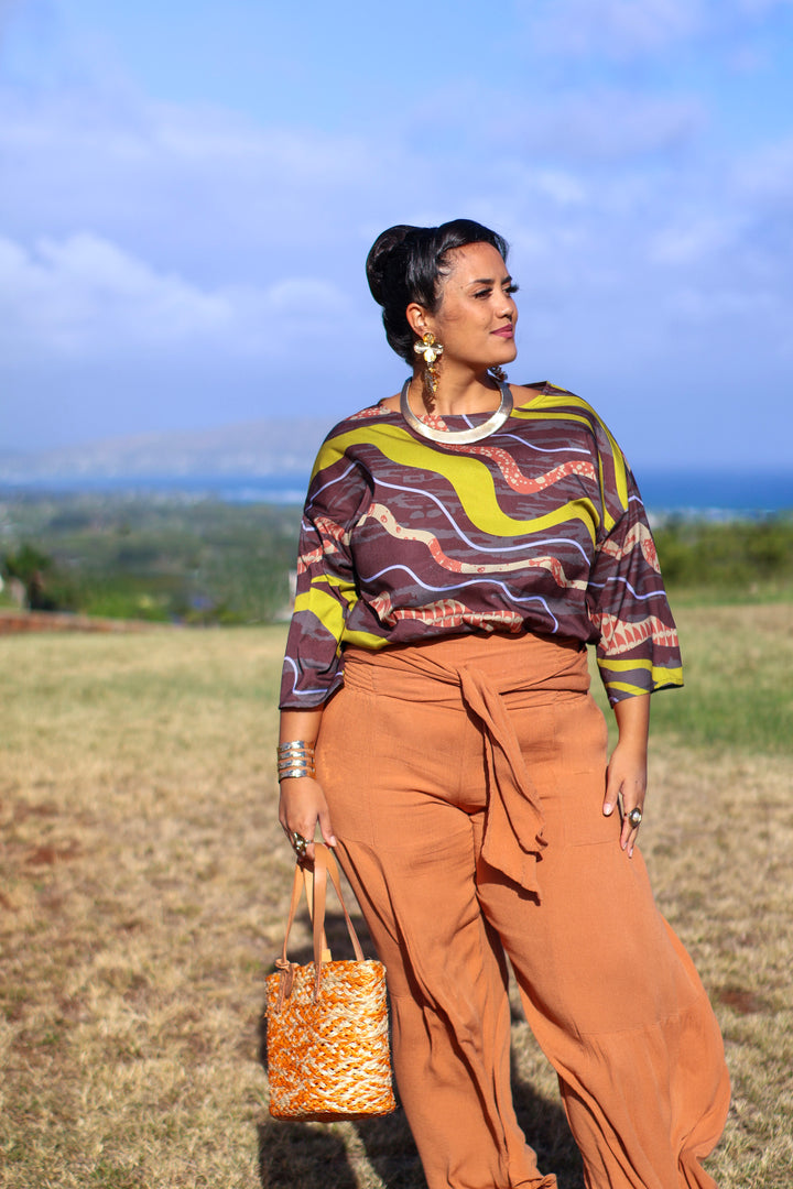Hanauna Blouse in Mole