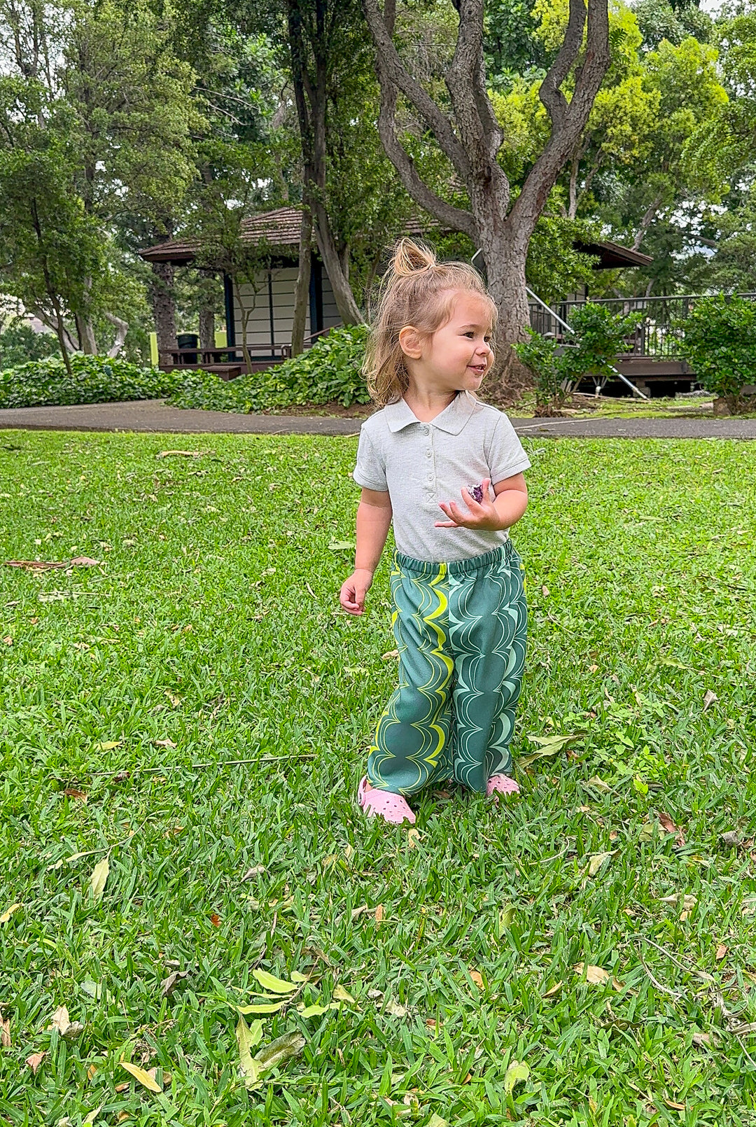 Kama Keiki Pant in Liko