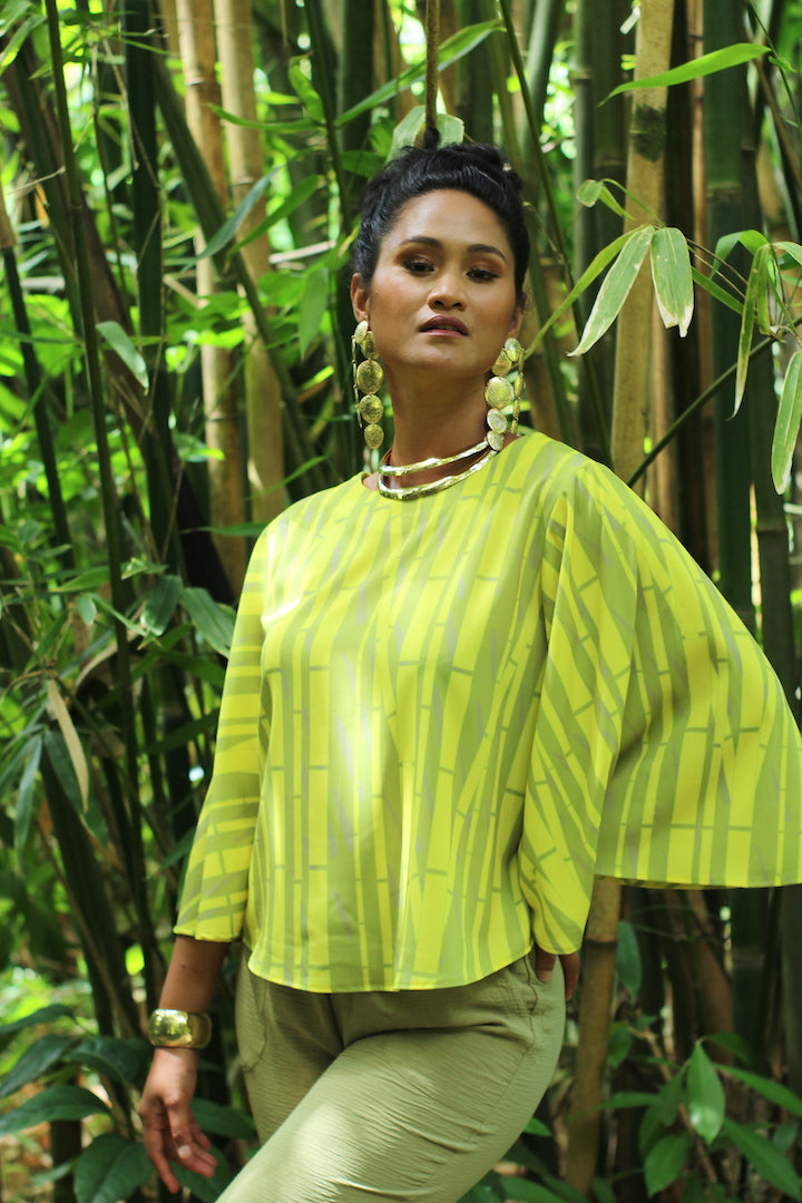 Leiʻohu Blouse in Kulāiwi
