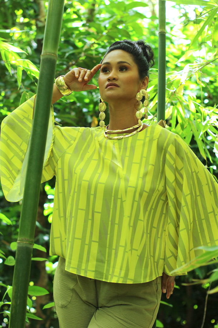 Leiʻohu Blouse in Kulāiwi