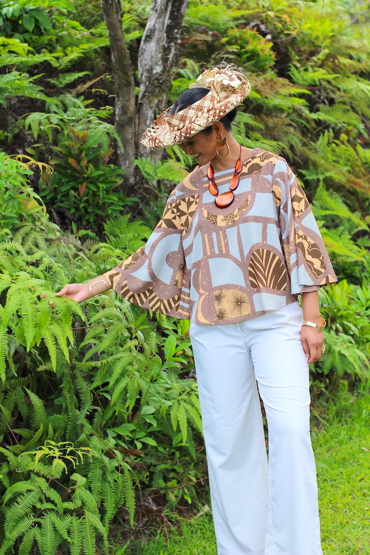 Leiʻohu Blouse in Kuapapa