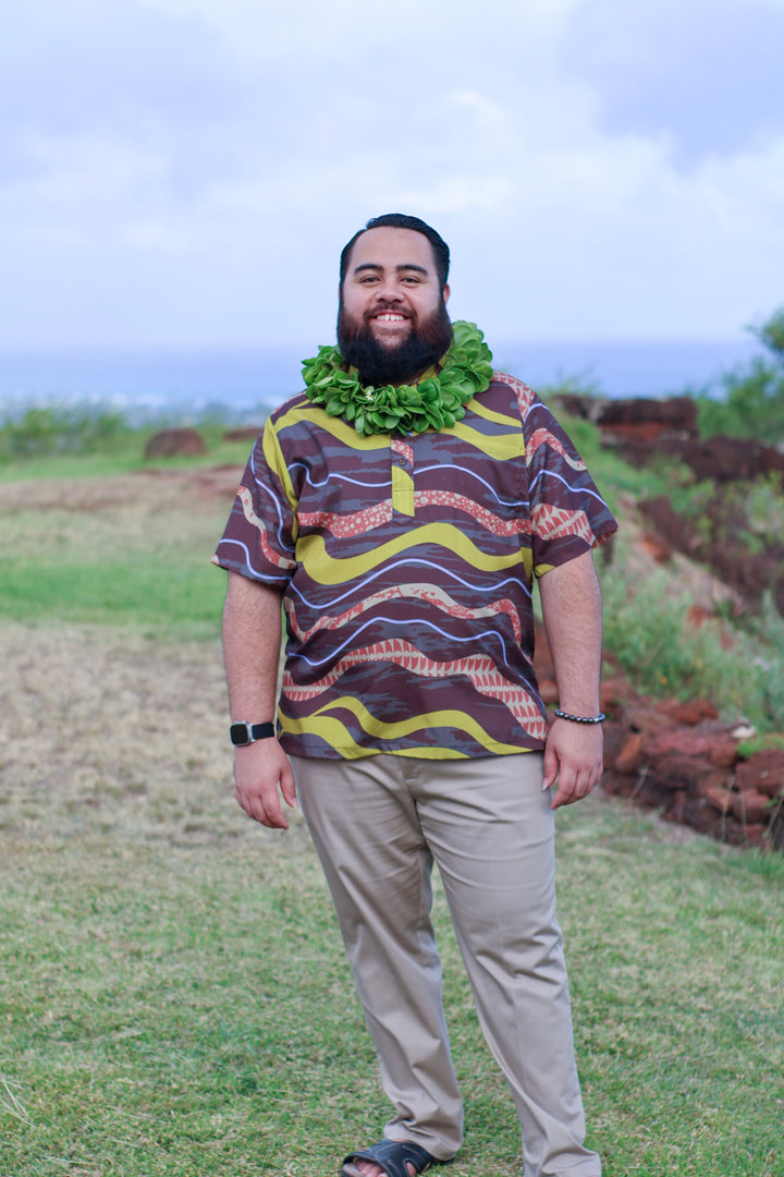 ʻOliʻoli Pullover Aloha Shirt in Mole