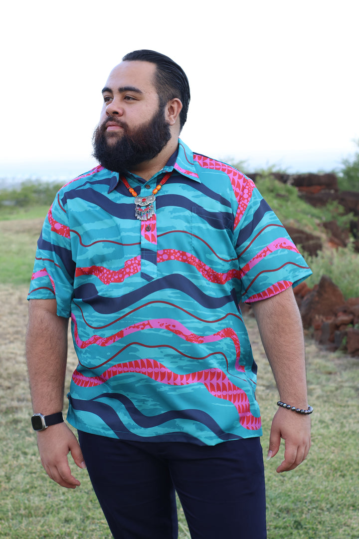 ʻOliʻoli Pullover Aloha Shirt in ʻAle