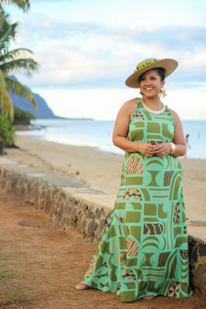 Kahiki Maxi Dress in Lupalupa