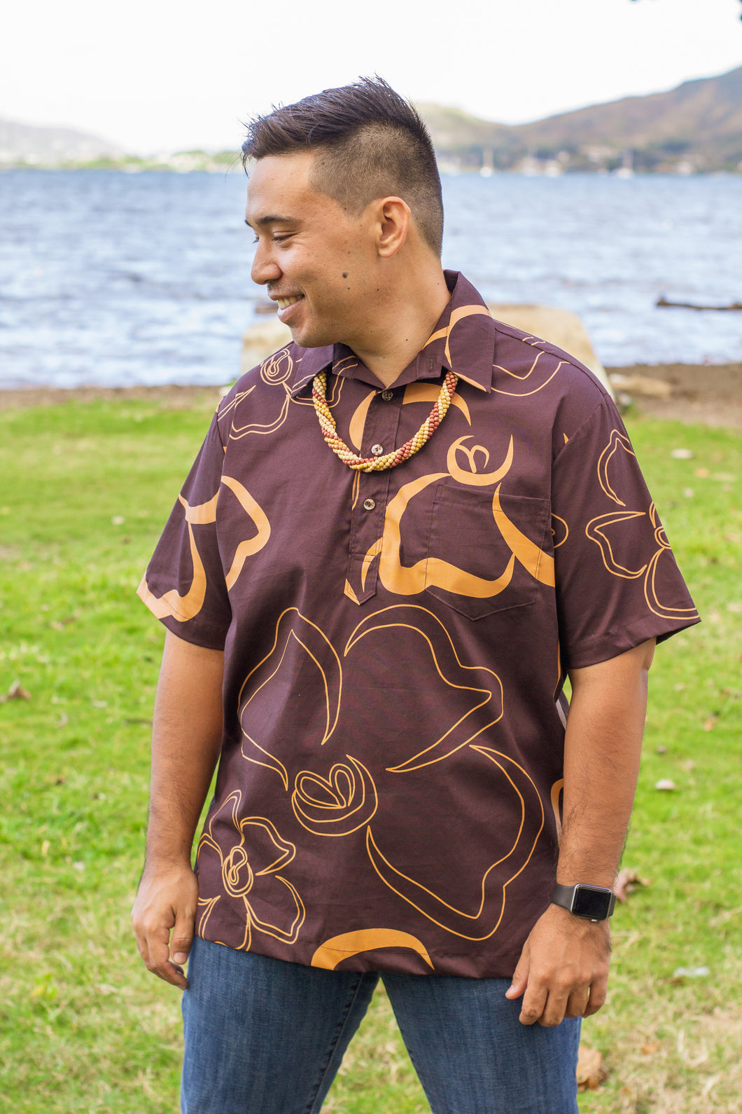 ʻOliʻoli Pullover Shirt in Chocolate Kenikenialoha